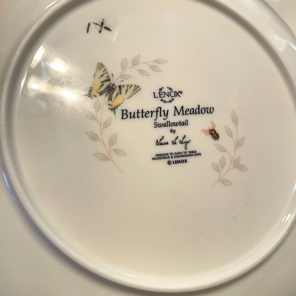 LENOX SPRING MEADOW CHINA